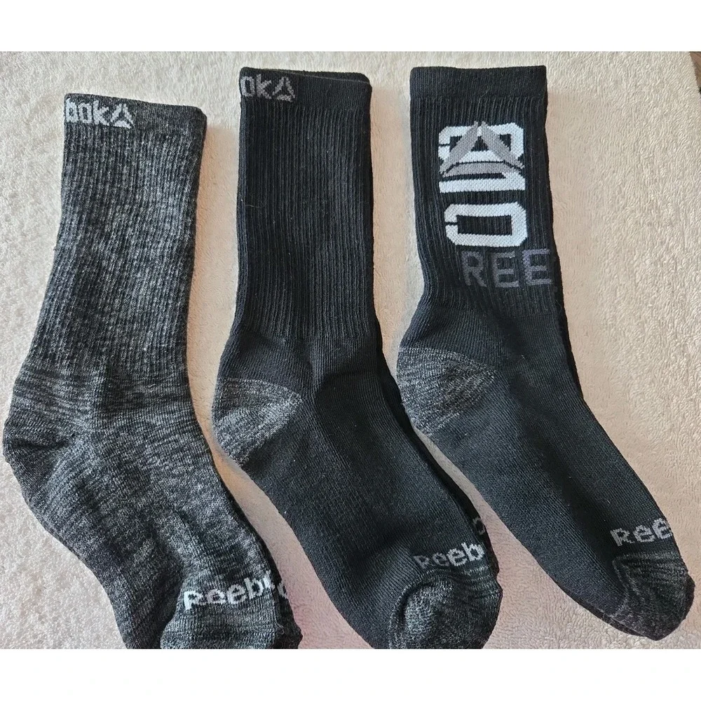 Reebok Boys New Socks 3 Piece Black,‎ Grey, White